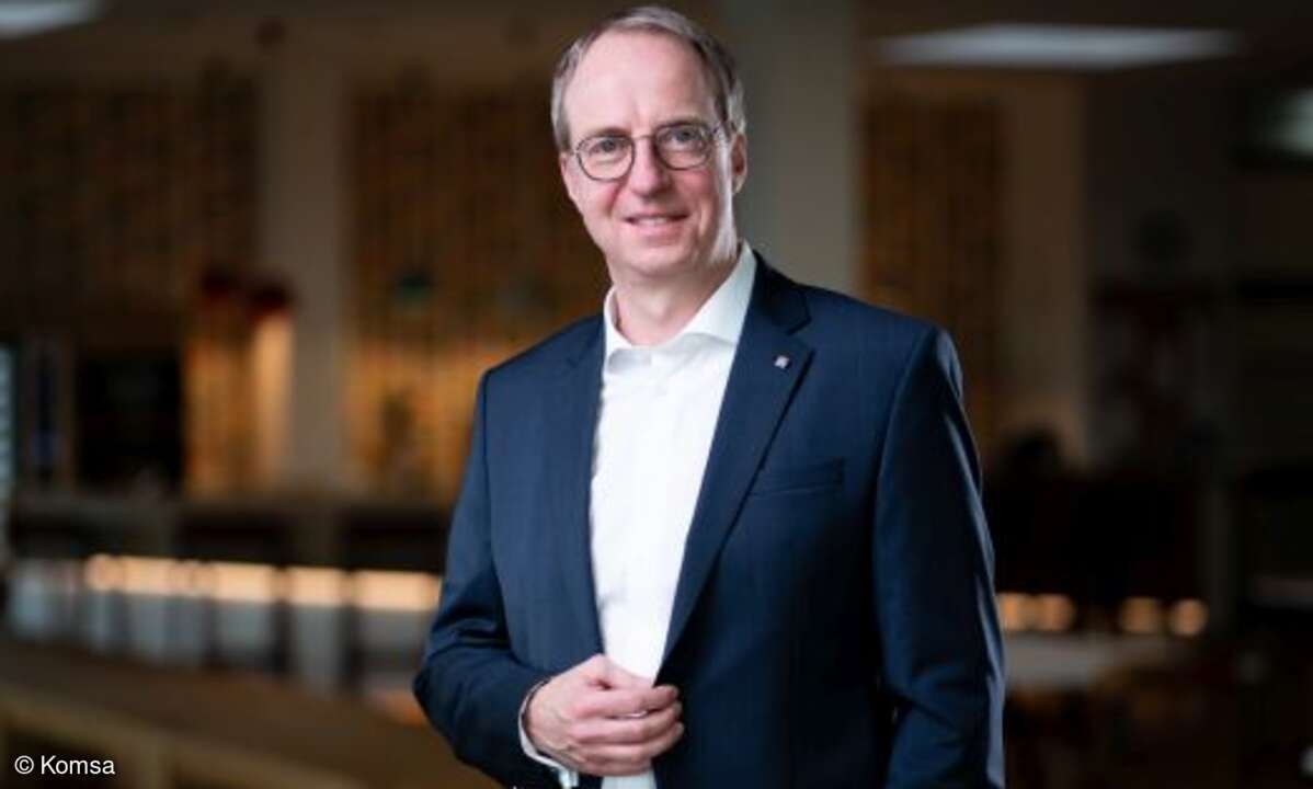 Ebner Steffen_Komsa.jpg