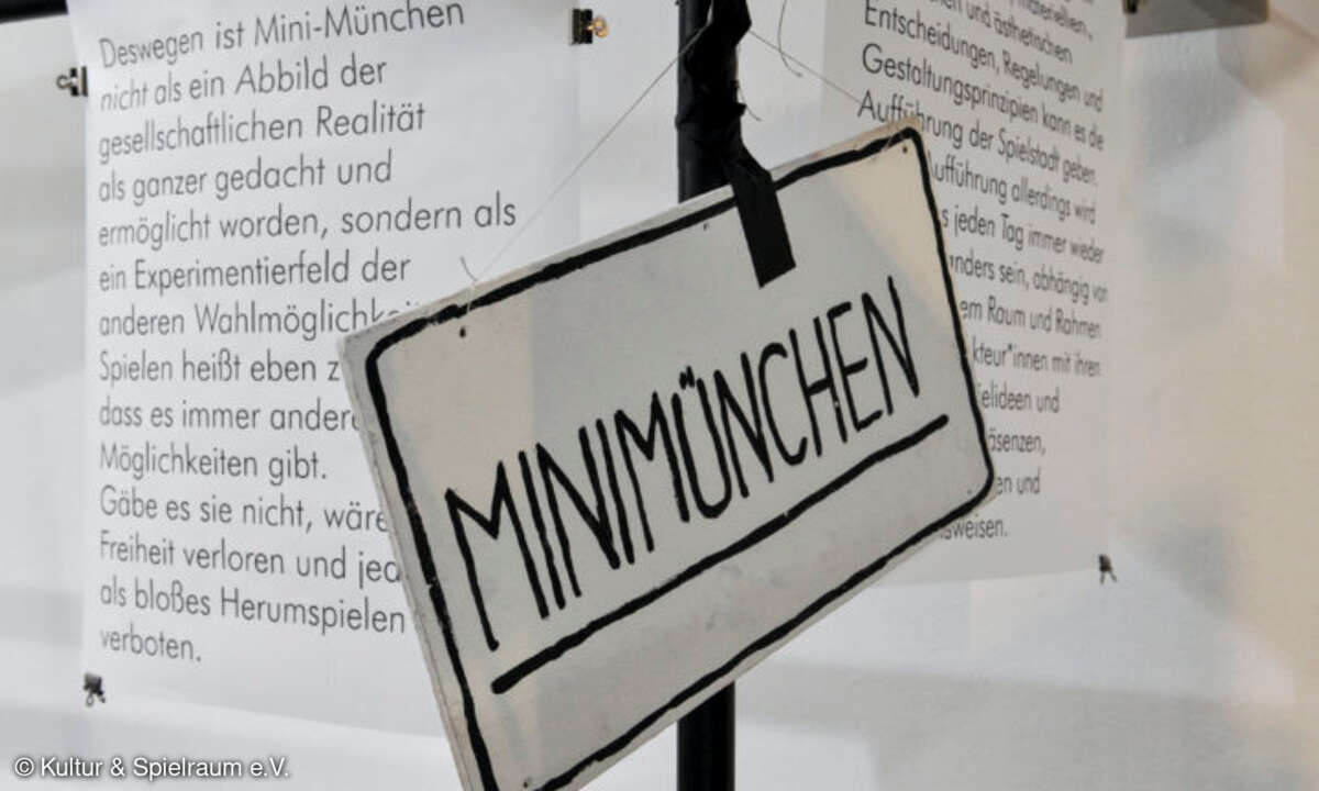 MiniMu_AkademieGalerie_web_Quelle_Kultur & Spielraum e.V..jpg
