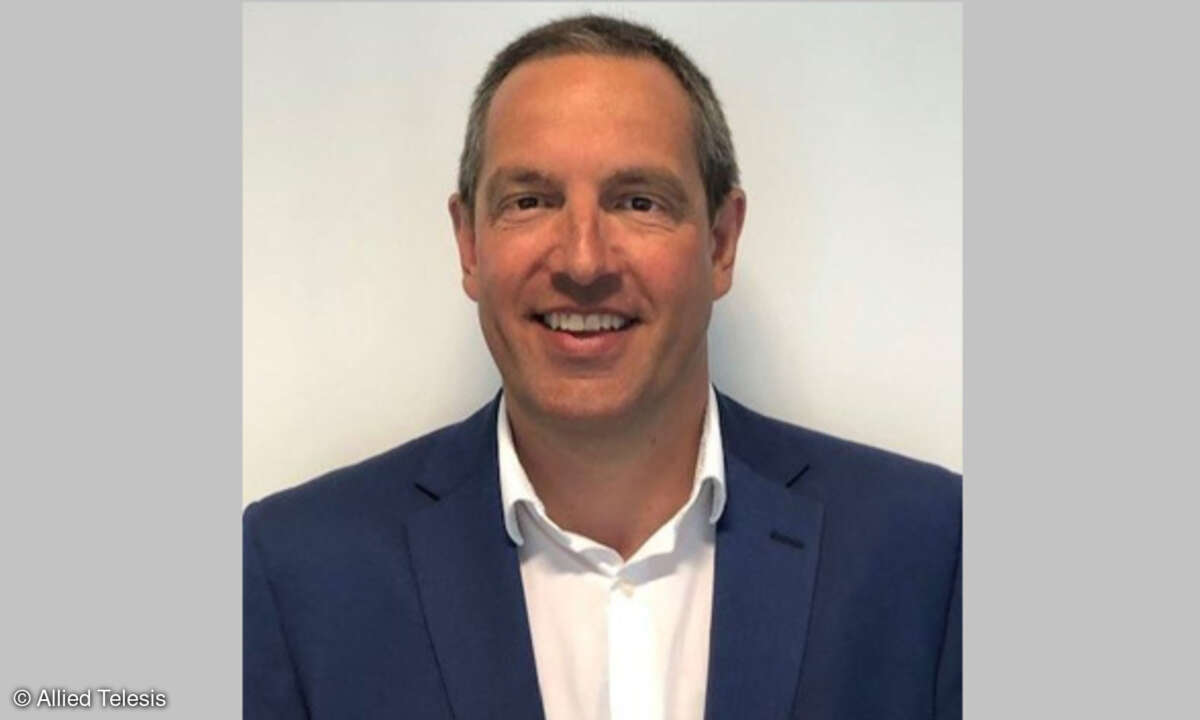 Allied Telesis Chris Elliott