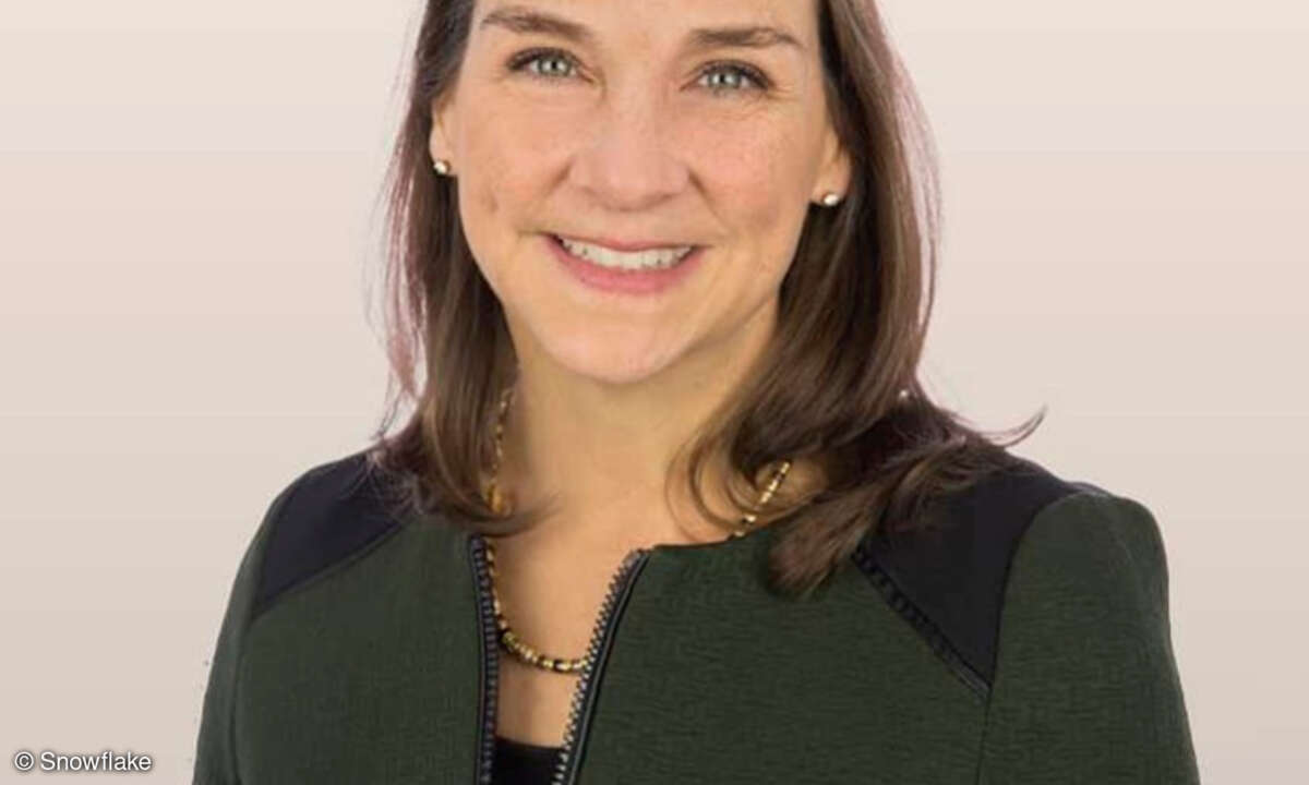 Jennifer Belissent, Snowflake