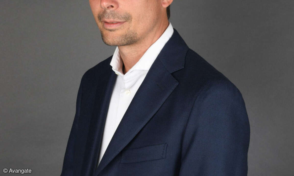 Riccardo Ottolina, Avangate