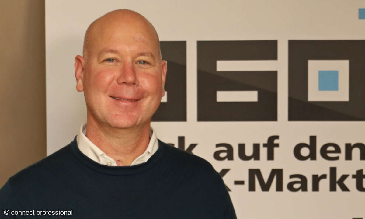 Marc Fischer, Elovade