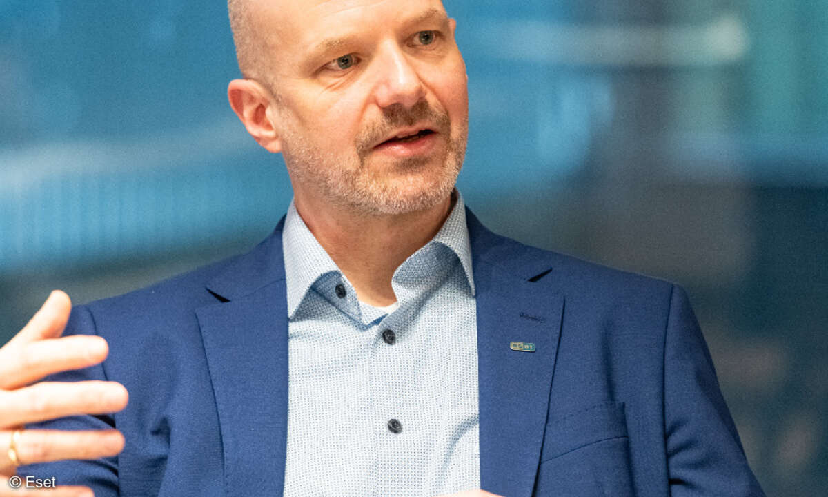 Peter Neumeier, Eset