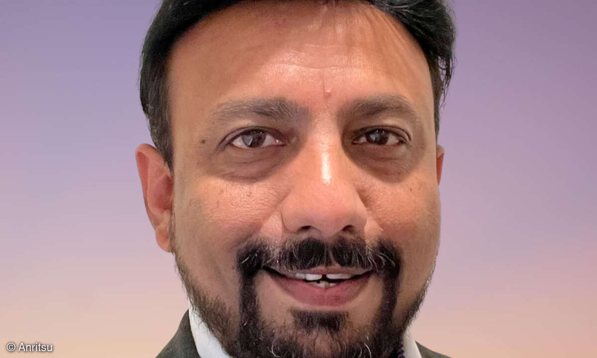 Adnan Khan, Anritsu