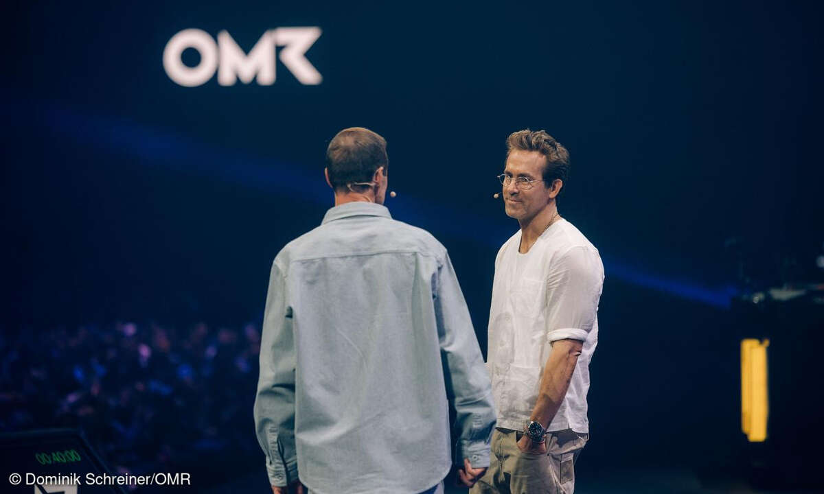 Kai Pflaume und Ryan Reynolds, OMR 2025