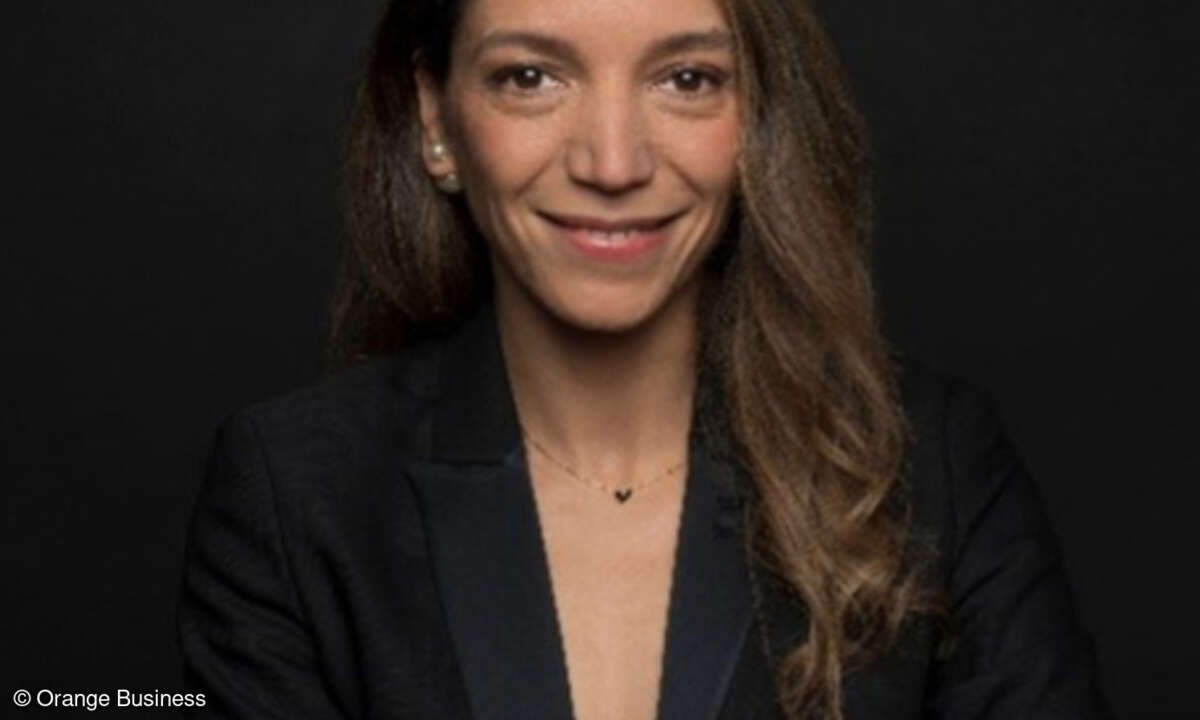Nassima Auvray, Orange Business