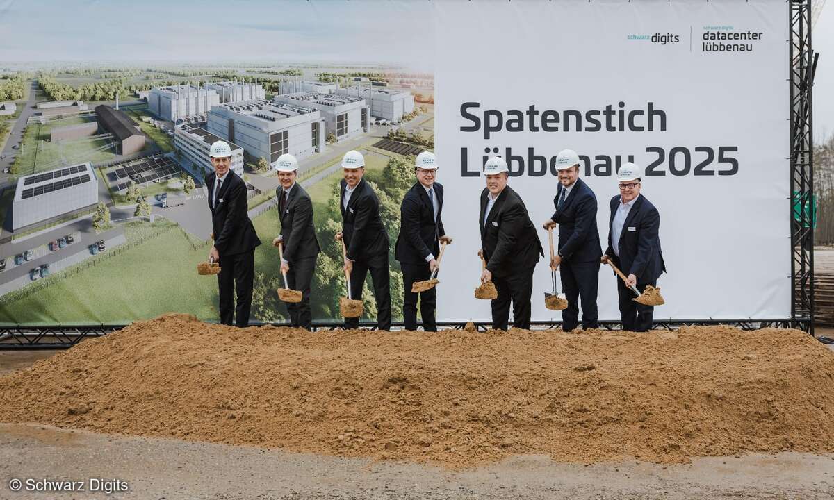 Spatenstich für das geplante Datacenter der Schwarz-Gruppe in Lübbenau