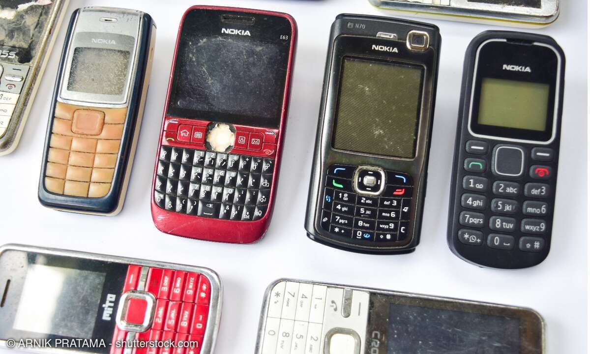 Gebrauchte Handys - editorial use only!