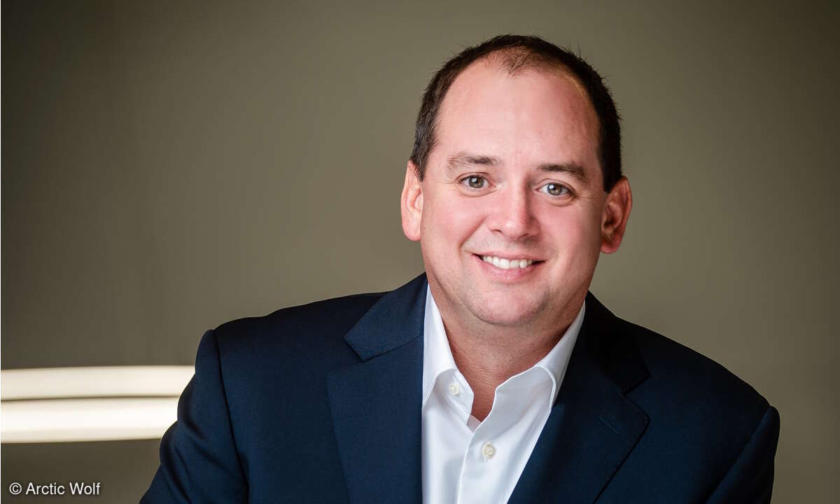 Nick Schneider, Arctic Wolf