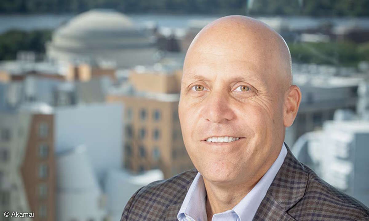 Paul Joseph, Akamai