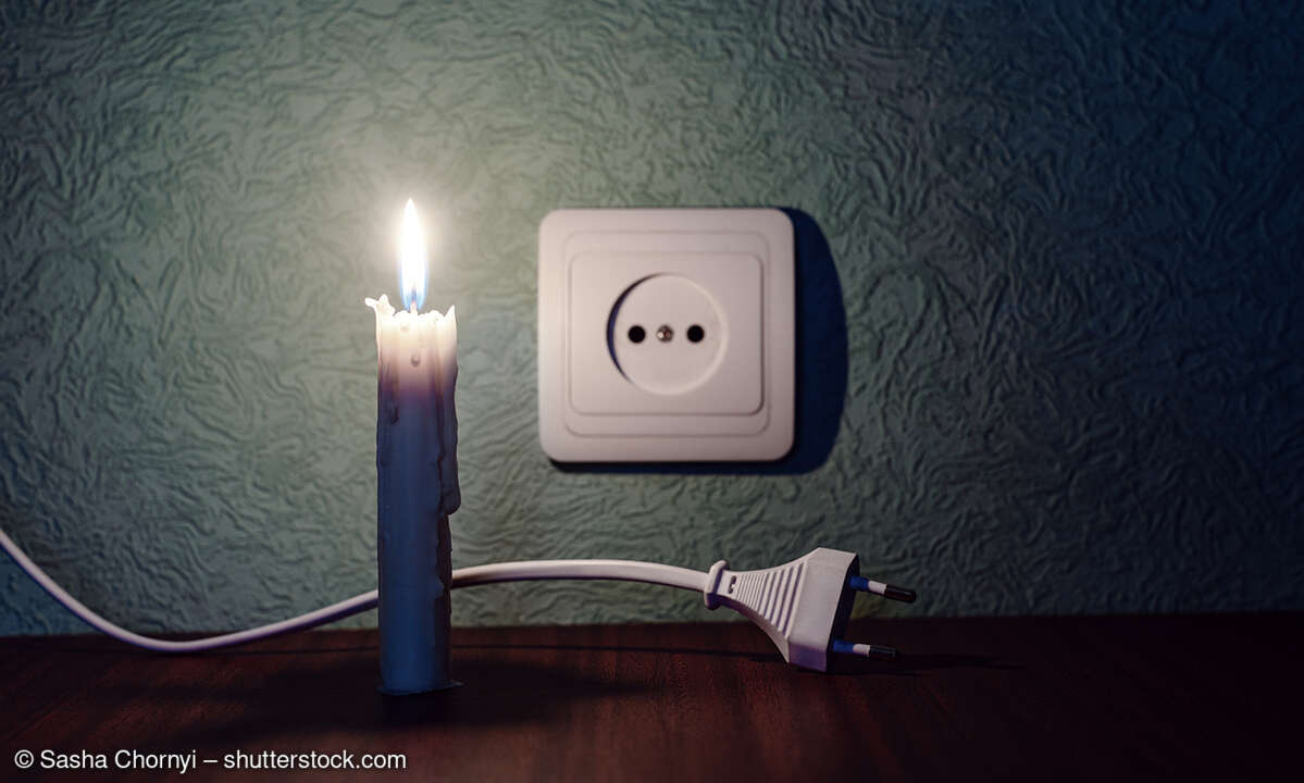 stromausfall-bild-sasha-chornyi-shutterstock-2413778483