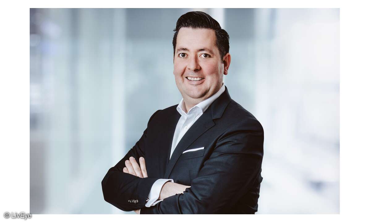 Carsten Simons, LivEye