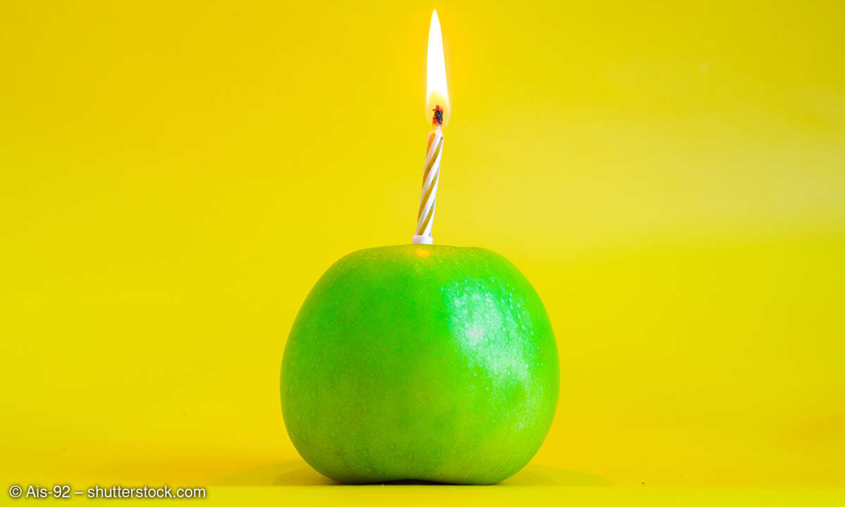 apfel-kerze-bild-ais-92-shutterstock-2255793237