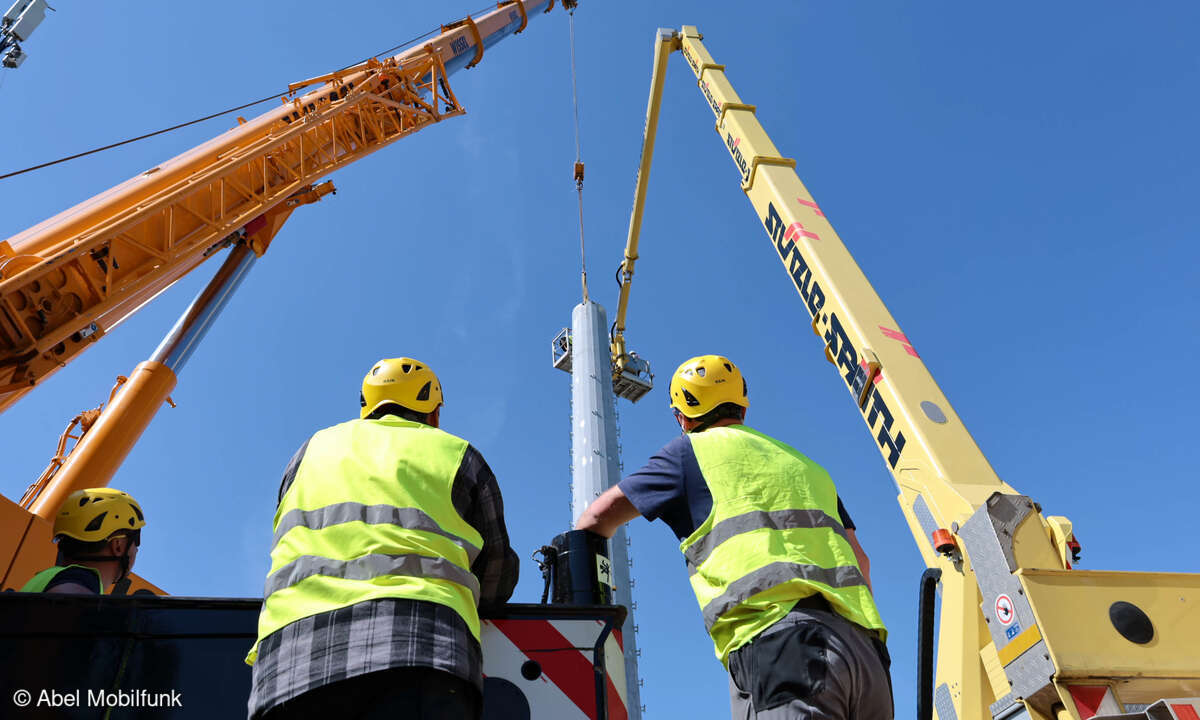 Polygonmast Montage Kleinostheim